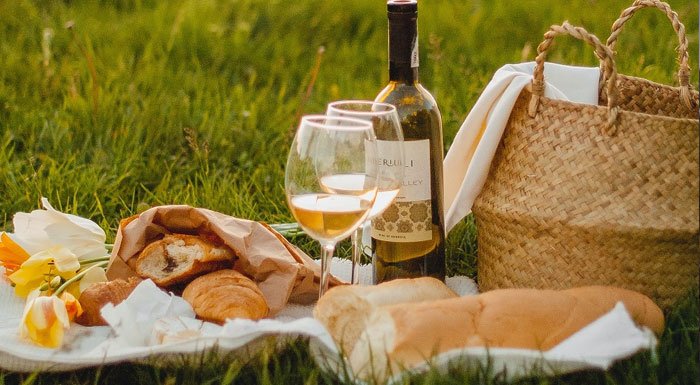 South African white wine on a picnic