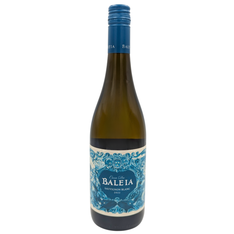bottle of Baleia Sauvignon Blanc